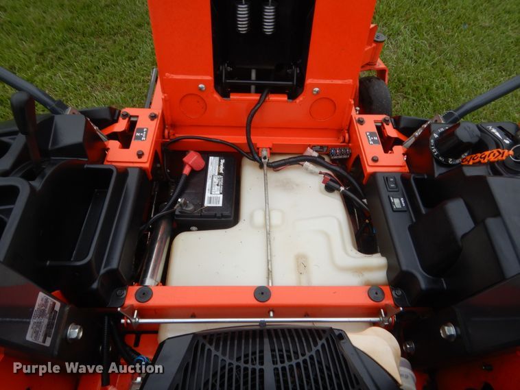 image for item IP9867 Kubota Z125SKH  ZTR lawn mower