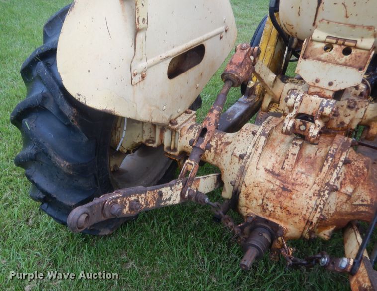 image for item IP9868 Massey Ferguson MF203  tractor