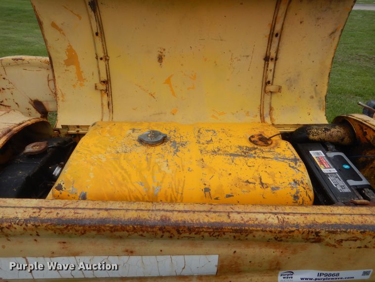 image for item IP9868 Massey Ferguson MF203  tractor