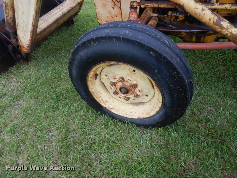 image for item IP9868 Massey Ferguson MF203  tractor