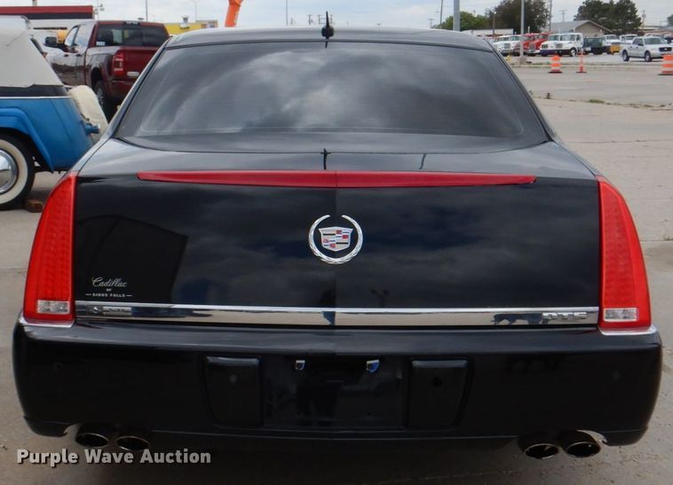 image for item IQ9467 2006 Cadillac DTS