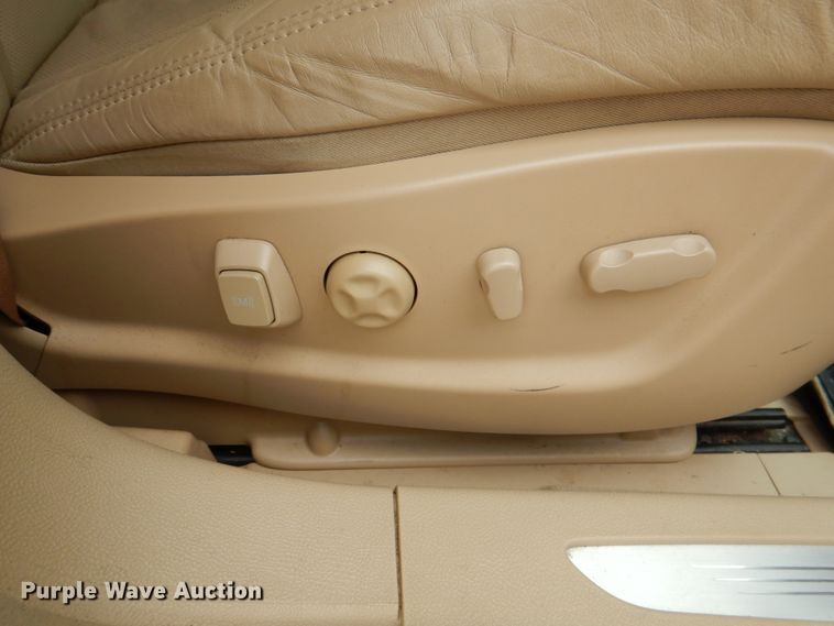 image for item IQ9467 2006 Cadillac DTS