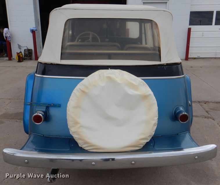 image for item IQ9468 1950 Willy's Jeepster  convertible SUV