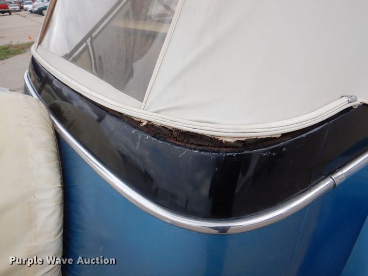 image for item IQ9468 1950 Willy's Jeepster  convertible SUV