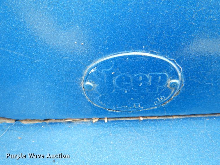 image for item IQ9468 1950 Willy's Jeepster  convertible SUV