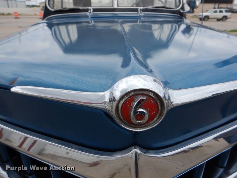 image for item IQ9468 1950 Willy's Jeepster  convertible SUV