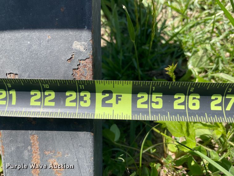 image for item IR9809 Fifth wheel hitch