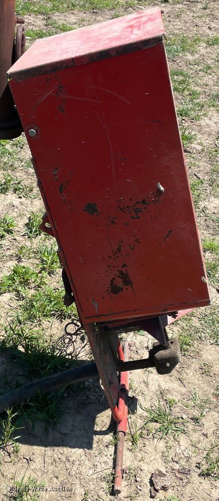 image for item IR9810 Work Saver spreader