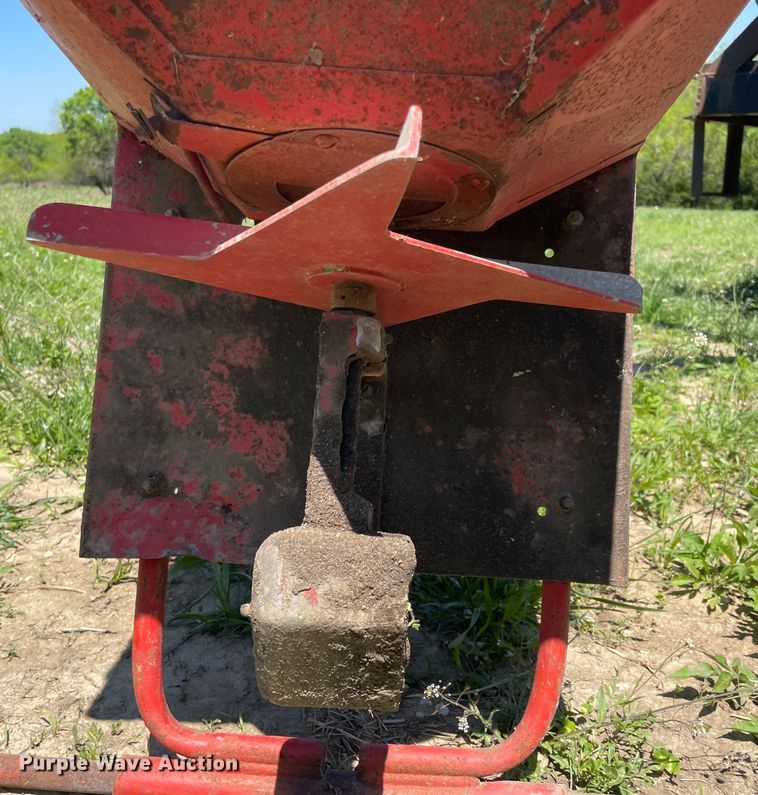 image for item IR9810 Work Saver spreader