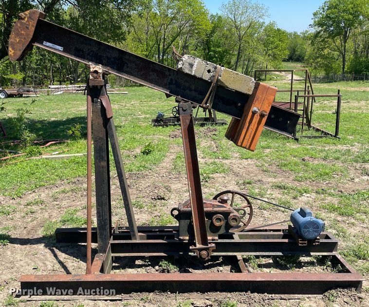 image for item IR9811 Curtis D10-36 oil pump jack