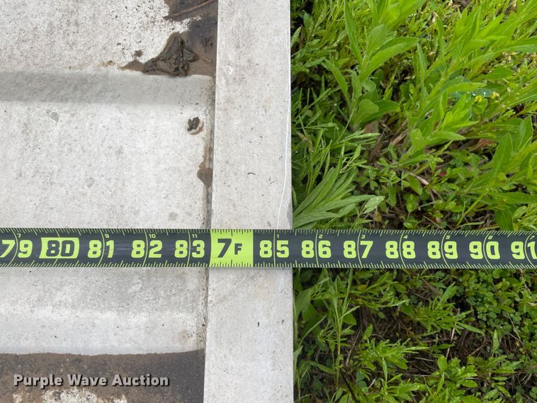 image for item IR9967 Headache rack