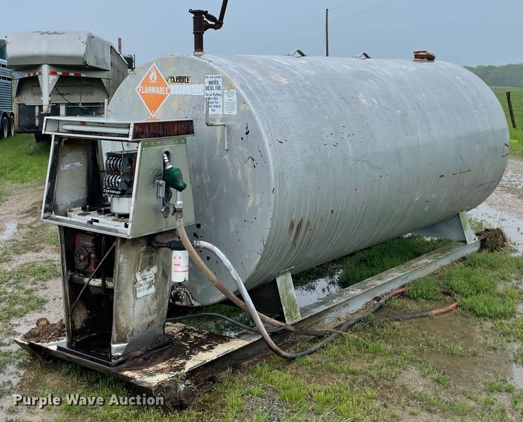 image for item IR9969 Fuel tank