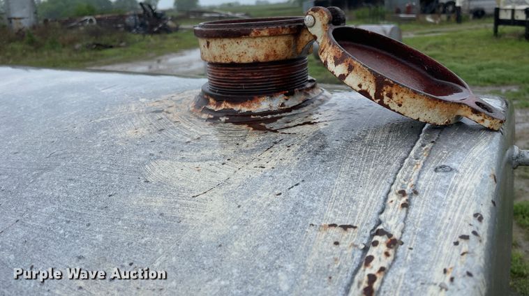 image for item IR9969 Fuel tank