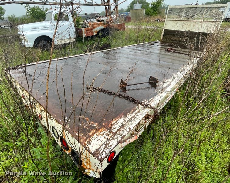 image for item IR9972 Flatbed