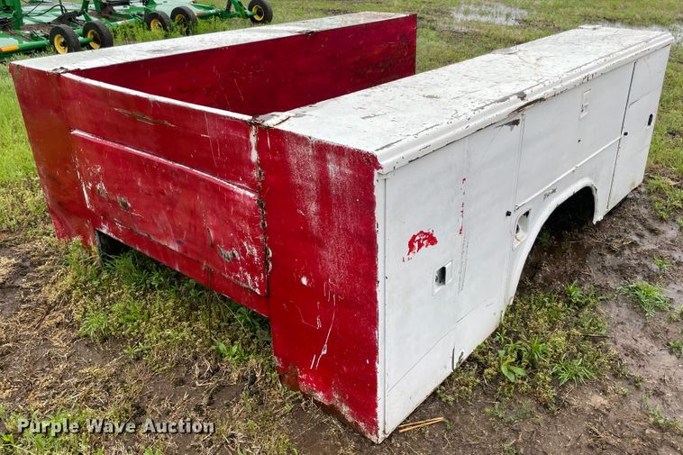 image for item IR9973 Reading 108ABDWF utility bed