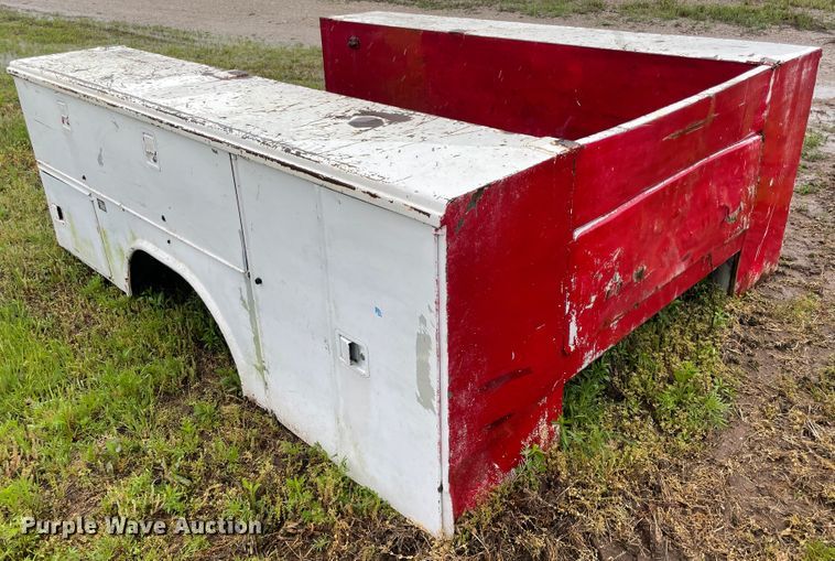 image for item IR9973 Reading 108ABDWF utility bed