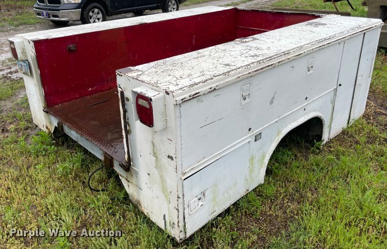 image for item IR9973 Reading 108ABDWF utility bed