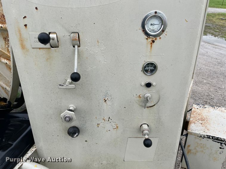 image for item IR9974 Reel trailer