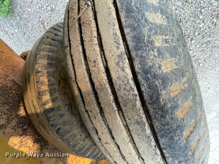 image for item IR9974 Reel trailer