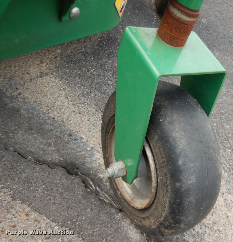 image for item IS9102 Billy Goat FM3300  lawn mower