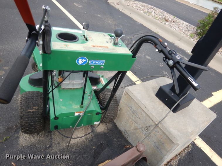 image for item IS9102 Billy Goat FM3300  lawn mower