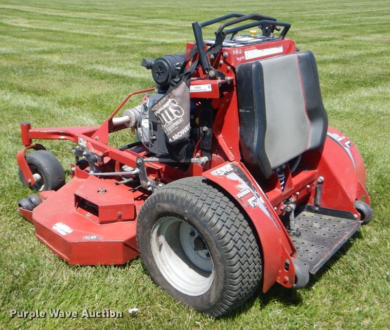 image for item IT9065 Ferris Z2  ZTR lawn mower