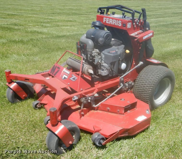 image for item IT9066 Ferris Z2  ZTR lawn mower