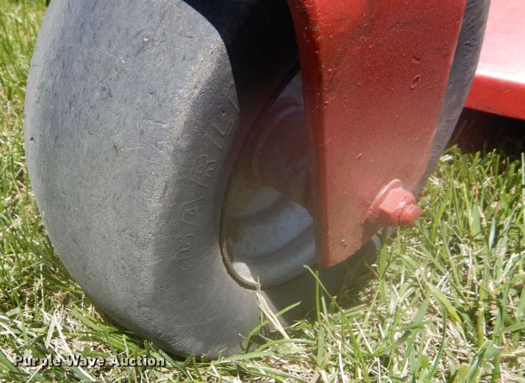 image for item IT9066 Ferris Z2  ZTR lawn mower