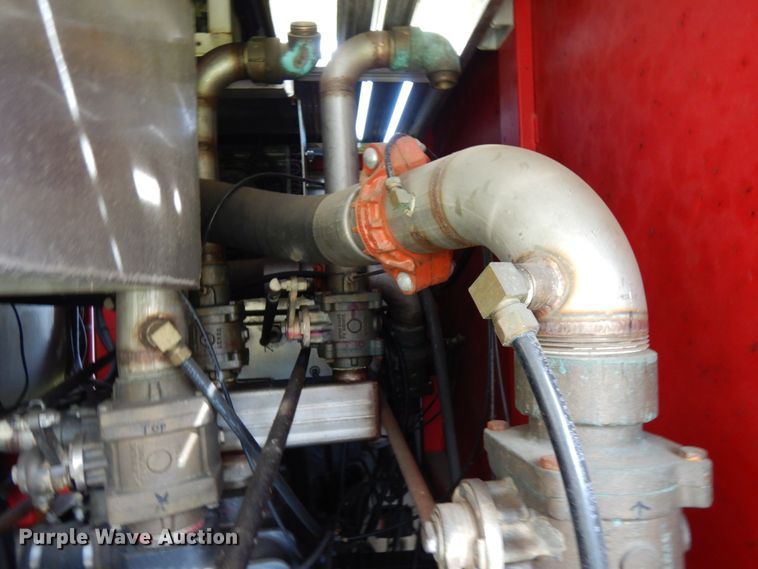 image for item IT9253 2001 Freightliner FL80  pumper fire truck