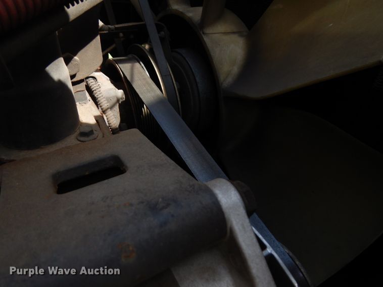 image for item IT9253 2001 Freightliner FL80  pumper fire truck