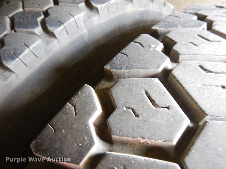 image for item IT9253 2001 Freightliner FL80  pumper fire truck