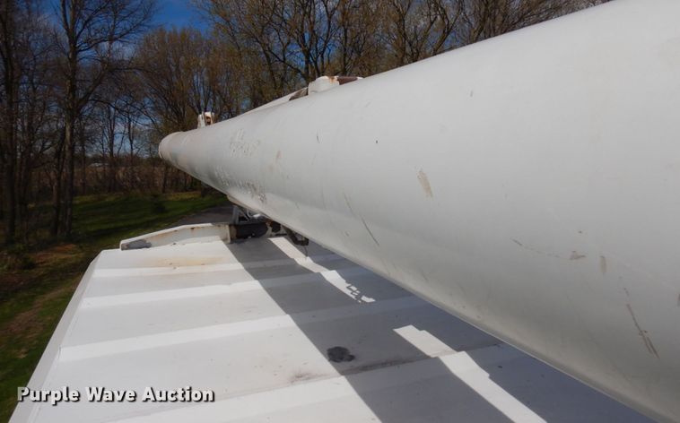 image for item IT9257 2004 GMC C7500  forestry bucket truck