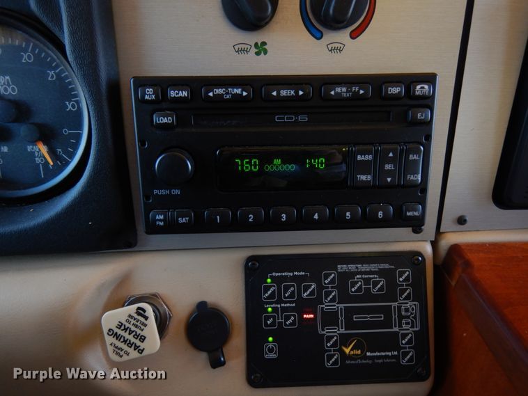 image for item IT9311 2006 Fleetwood American Tradition  RV