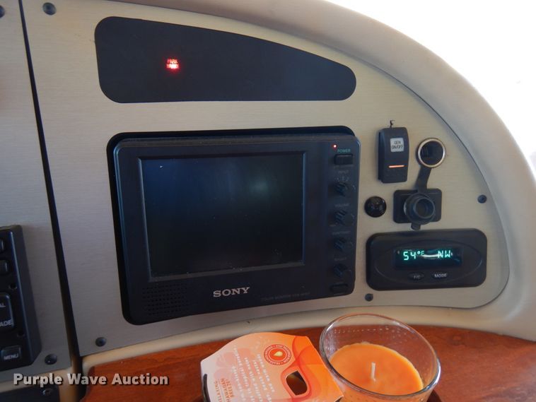 image for item IT9311 2006 Fleetwood American Tradition  RV