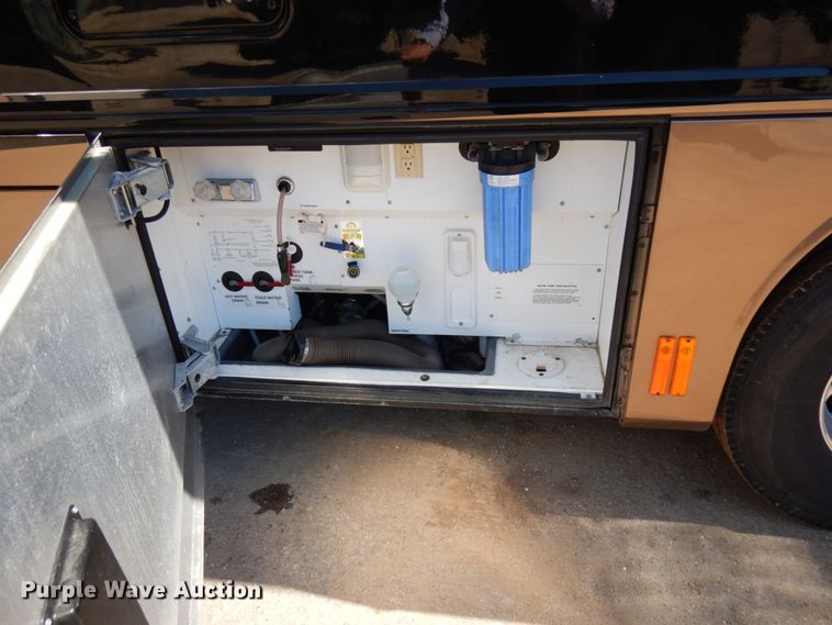 image for item IT9311 2006 Fleetwood American Tradition  RV