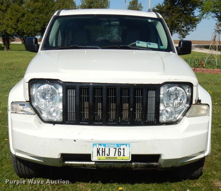 image for item IT9377 2008 Jeep Liberty  SUV