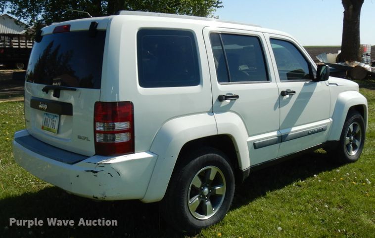 image for item IT9377 2008 Jeep Liberty  SUV