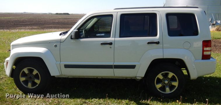 image for item IT9377 2008 Jeep Liberty  SUV