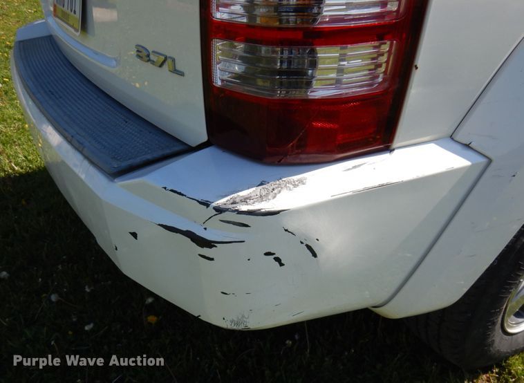 image for item IT9377 2008 Jeep Liberty  SUV