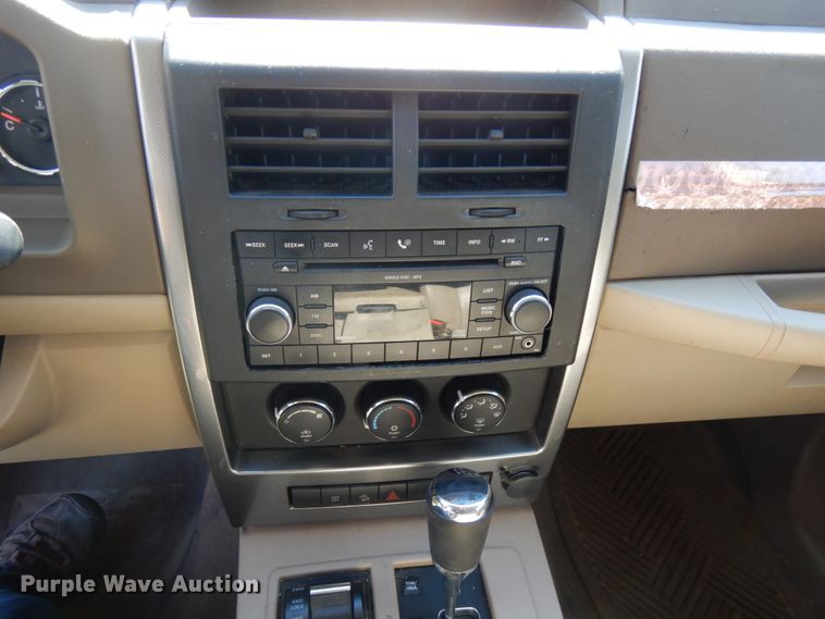 image for item IT9377 2008 Jeep Liberty  SUV