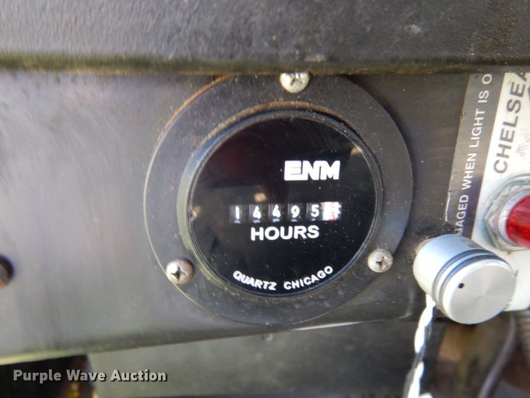 image for item IT9378 2001 International 4700  forestry bucket truck