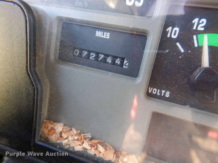 image for item IT9378 2001 International 4700  forestry bucket truck