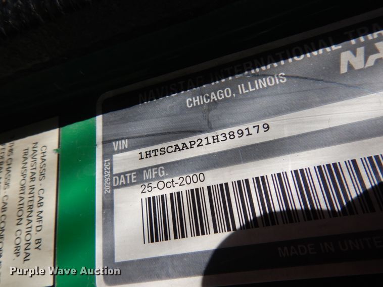 image for item IT9378 2001 International 4700  forestry bucket truck