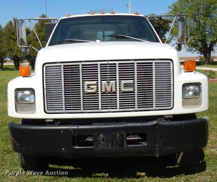 image for item IT9380 1996 GMC TopKick 6500  dump flatbed truck