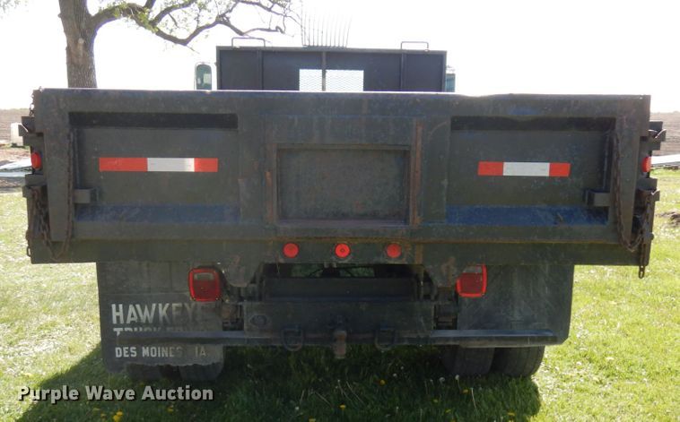 image for item IT9380 1996 GMC TopKick 6500  dump flatbed truck