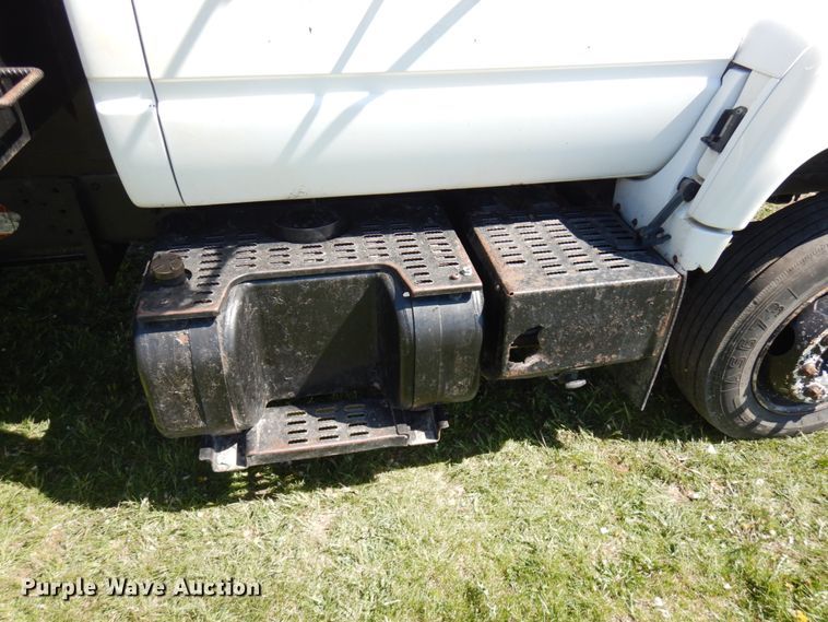 image for item IT9380 1996 GMC TopKick 6500  dump flatbed truck