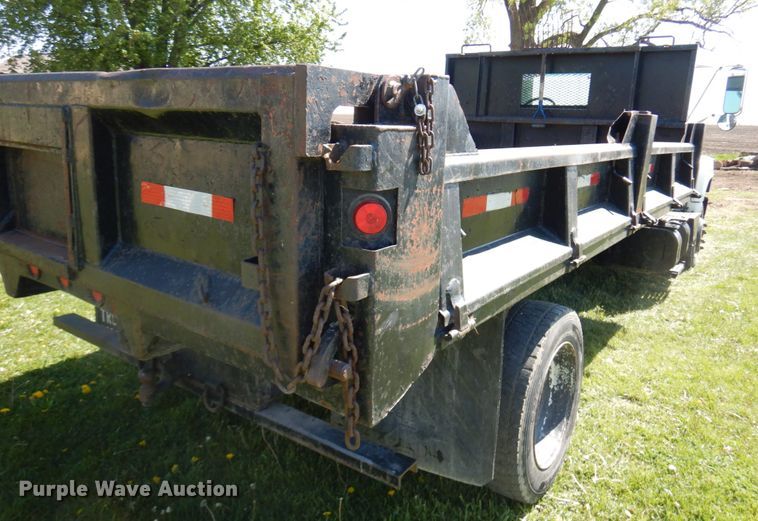 image for item IT9380 1996 GMC TopKick 6500  dump flatbed truck