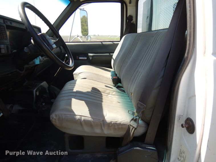 image for item IT9380 1996 GMC TopKick 6500  dump flatbed truck