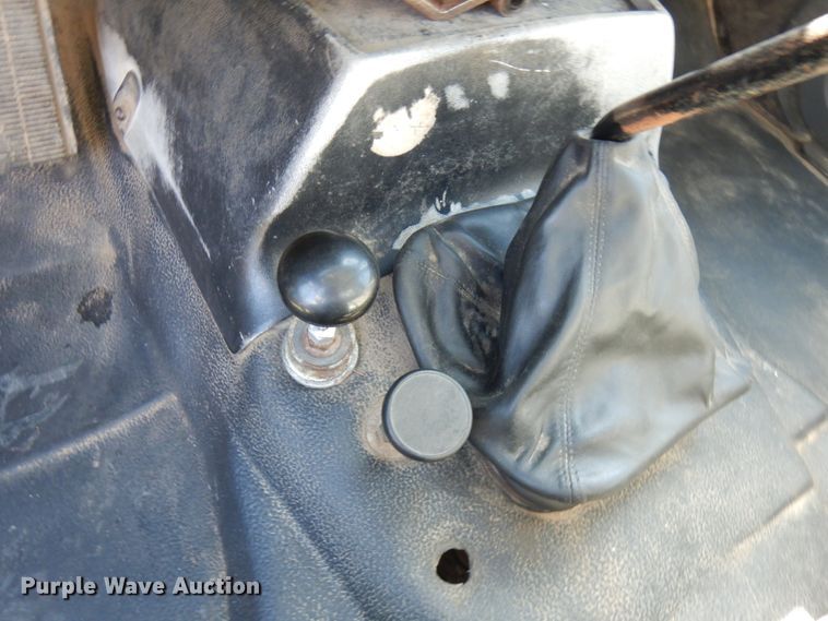 image for item IT9380 1996 GMC TopKick 6500  dump flatbed truck