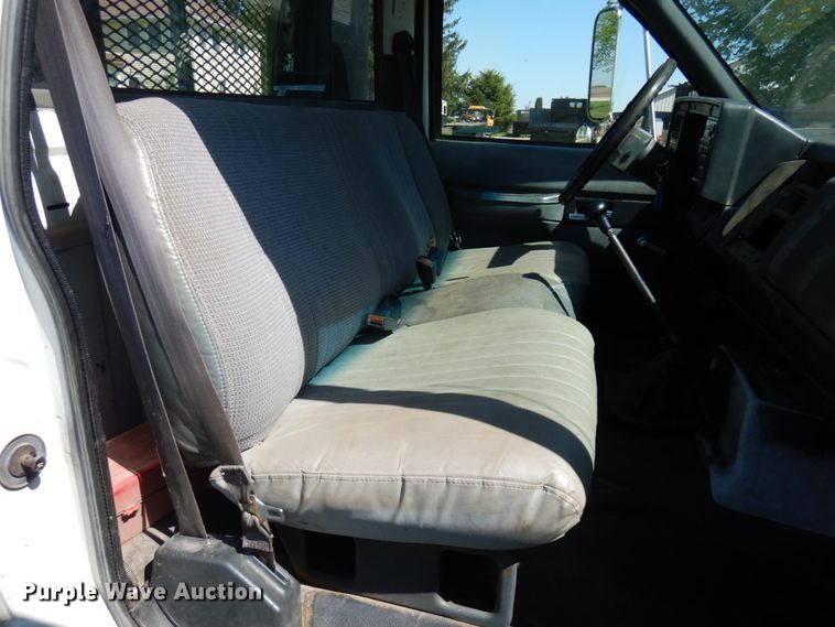 image for item IT9380 1996 GMC TopKick 6500  dump flatbed truck